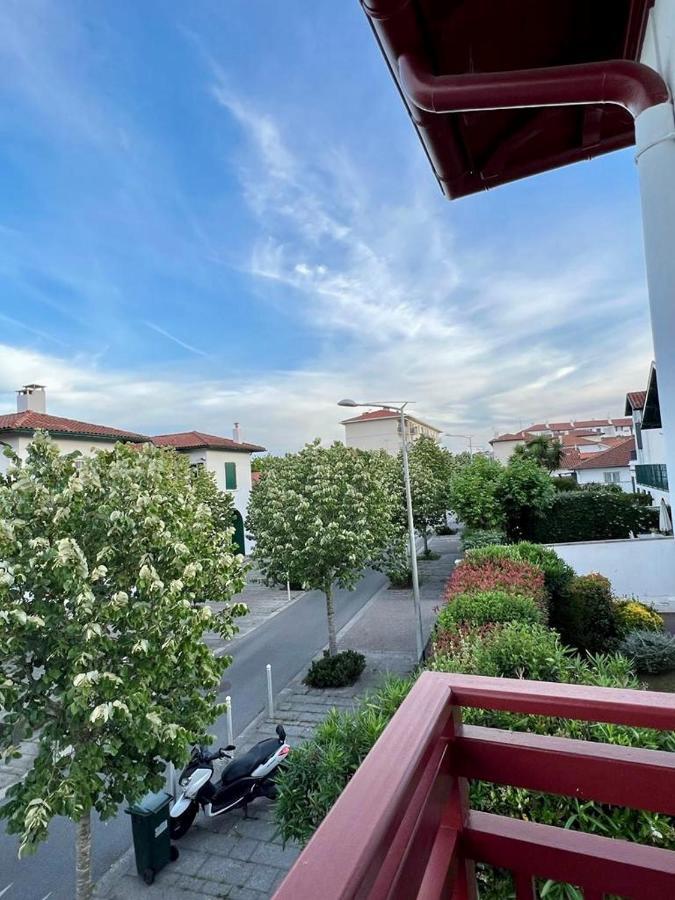 Piscine Et Jacuzzi Loft Ravissant Dans Une Maison Basque アングレット エクステリア 写真